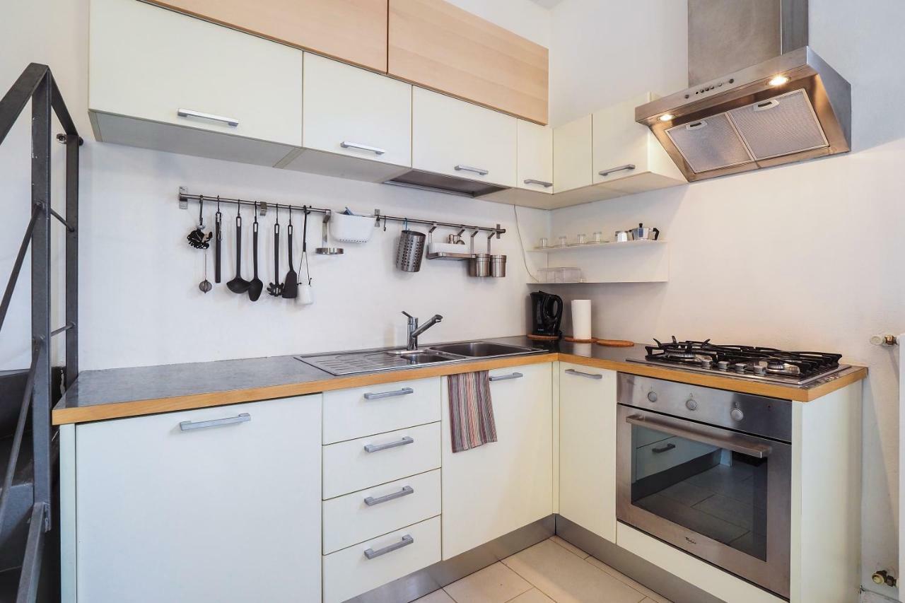 Ferienwohnung Primopiano - Acerenza Flats Mailand Exterior foto