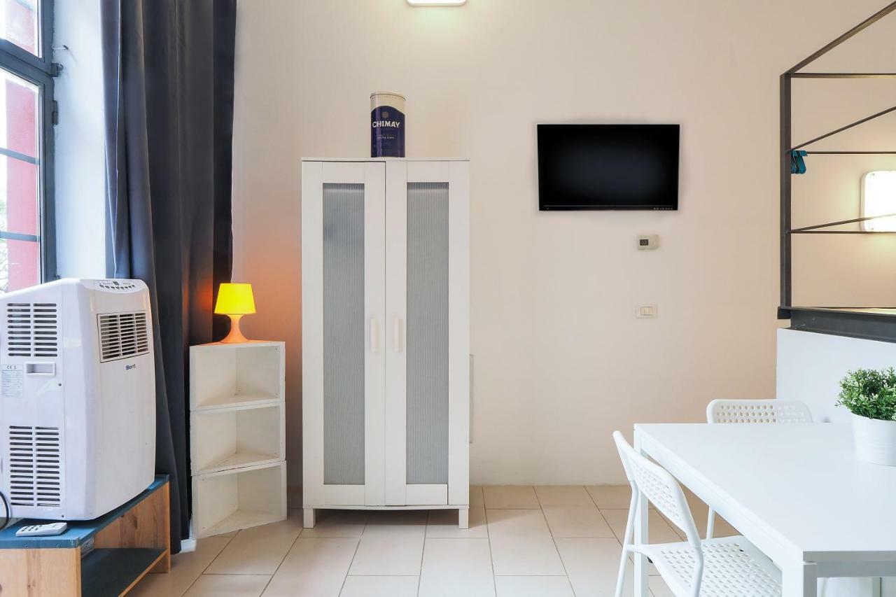 Ferienwohnung Primopiano - Acerenza Flats Mailand Exterior foto